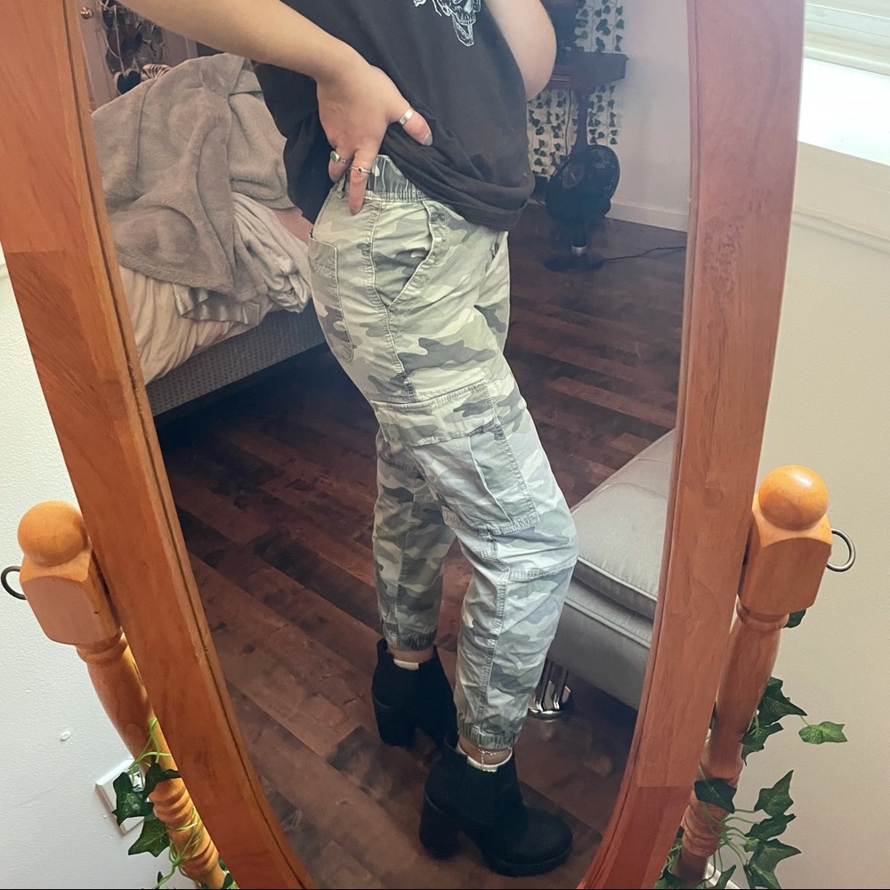 AE Camo Jogger Pant